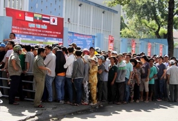 U21 HAGL thi đấu, cơn sốt vé lại tái hiện