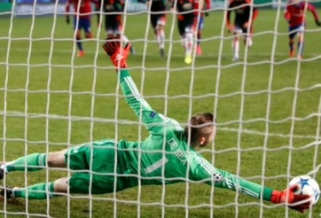 VIDEO: Pha cứu thua xuất thần của De Gea xuất sắc nhất vòng 13 NHA