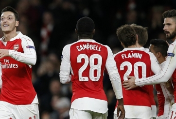 HLV Wenger ca ngợi Ozil hết lời sau trận đấu