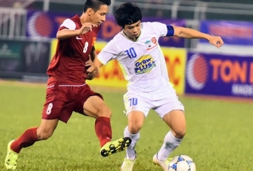 Thi đấu xuất sắc, Công Phượng tiếp tục lĩnh thưởng