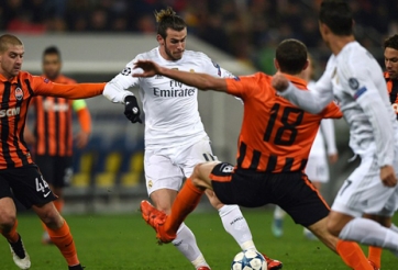 Real Madrid suýt tuột chiến thắng vì 'thảm họa hàng thủ'