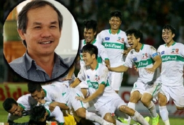 Bầu Đức hứa thưởng khủng nếu HAGL vào Chung kết