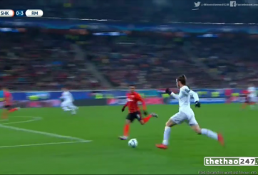 VIDEO: Gareth Bale tái hiện pha tăng tốc sở trường kiến tạo cho Ronaldo