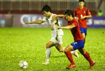 VIDEO: Siêu phẩm sút xa của Công Phượng vào lưới U19 Hàn Quốc