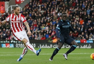 Stoke City 2-0 Man City: Địa chấn tại Britannia
