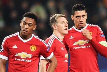 Vòng 16 NHA: Lộ diện đội hình ra sân trẻ nhất trong lịch sử Man Utd