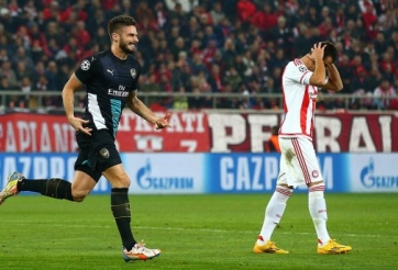 VIDEO: Màn trình diễn xuất thần của Giroud trước Olympiakos