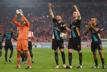 Highlights Olympiakos 0-3 Arsenal: Lách qua khe cửa hẹp!