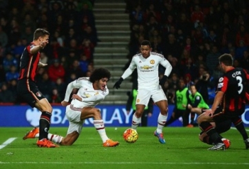 Thi đấu mờ nhạt Man Utd gục ngã trước Bournemouth
