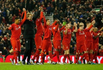 VIDEO: Hành động đẹp của HLV Klopp mà bóng đá Anh cần học hỏi