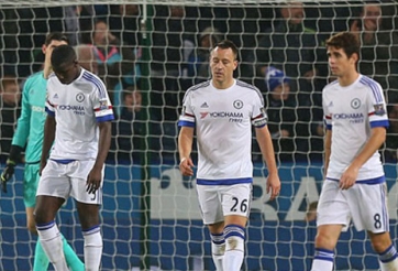 Sau vòng 16 Ngoại hạng Anh: Loạn ở Chelsea, rối MU