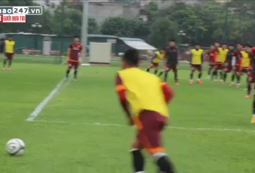 VIDEO: U23 Việt Nam tập sút phạt sáng 16/12