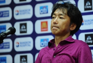 Giới chuyên môn Việt khen chê ông Miura