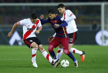 VIDEO: Pha độc diễn của Neymar trước 5 cầu thủ River Plate