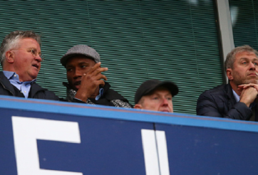 Chelsea chốt Drogba làm trợ lý cho Hiddink