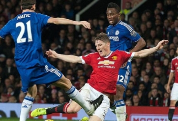 Mũi khoan Van Gaal và khối 'bê tông' của Hiddink