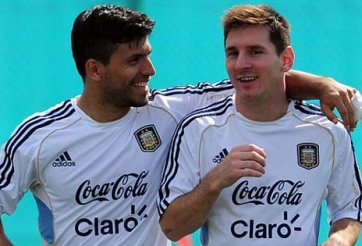 Sergio Aguero thuyết phục Lionel Messi về Man City