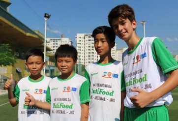 VIDEO: Xem giò sao nhí Úc trúng tuyển Học viện NutiFood khóa 1