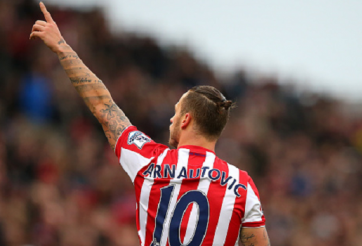 Chuyển nhượng 3/1: PSG chốt giá mua 'tiểu Ibra'