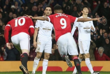 Highlights Man Utd 2-1 Swansea: Dấu ấn hàng công!