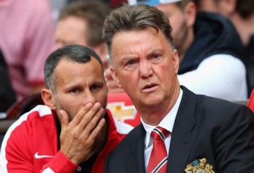 VIDEO: Hành động mà CĐV MU mong chờ ở HLV Van Gaal