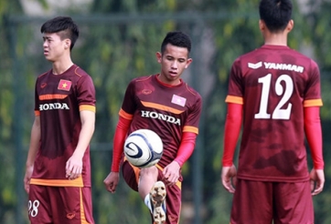HLV Miura trao cơ hội cho Hồng Duy