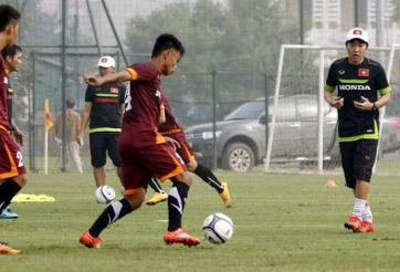 Người cũ sang Qatar xem HLV Miura rèn quân