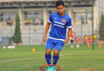 Hai cầu thủ U23 Việt Nam về nước sớm