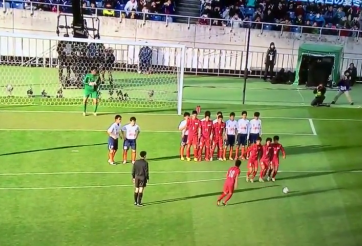 VIDEO: Pha dàn xếp đá phạt cực kỳ thông minh ở Nhật Bản