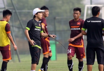 Văn Quyến: HLV Miura đang đánh đố các cầu thủ