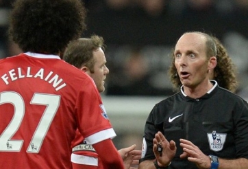 VIDEO: MU mất oan 2 quả pen trước Newcastle