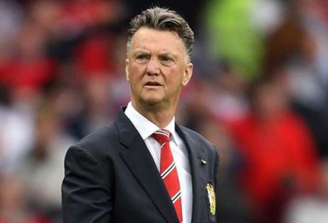 HLV Van Gaal nhận tối hậu thư từ BLĐ MU