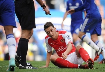 Trụ cột của Arsenal dính chấn thương