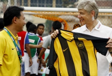 Malaysia ra mắt tân HLV trưởng ĐTQG