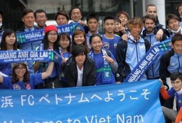 VIDEO: Buổi tập luyện của Tuấn Anh cùng CLB Yokohama tại Việt Nam