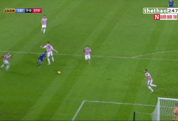 VIDEO: Pha xỏ háng kiến tạo tuyệt đỉnh của ảo thuật gia Riyad Mahrez