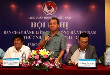 Hội nghị BCH VFF: Khi bầu Đức nhiếp chính