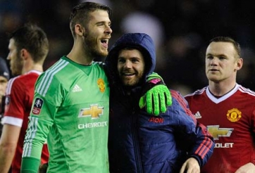 Rooney lại ghi bàn, Man Utd vào vòng 5 Cup FA