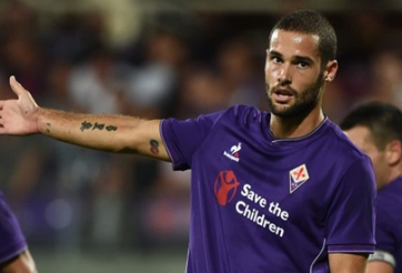 Mario Suarez cập bến Premier League