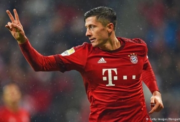 Lewandowski tiếp tục nổ súng cho Bayern