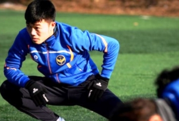 Incheon United chào đón Xuân Trường trong buổi tập đầu tiên