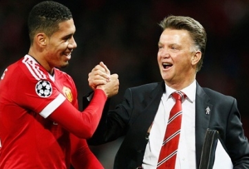 Smalling: “Van Gaal đủ sức tẩn tôi một trận ra trò”