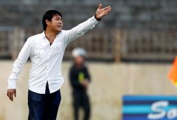 Điểm tin 16/2: VFF phủ nhận HLV Hữu Thắng nhận lương 200 triệu/tháng