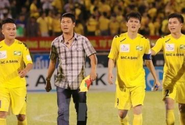 Các tuyển thủ ĐTQG ủng hộ HLV Hữu Thắng vào vị trí mới