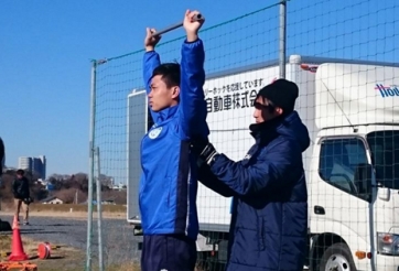 Công Phượng tập buổi đầu cùng CLB Mito Hollyhock