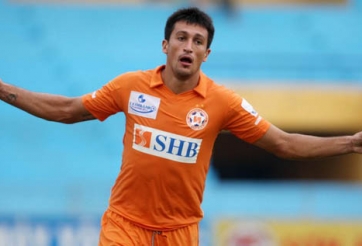 Merlo tỏa sáng, giữ 3 điểm ở lại sân Chi Lăng