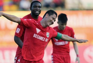 ĐKVĐ B. Bình Dương giành trọn 3 điểm trước XSKT Cần Thơ