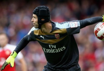VIDEO: Petr Cech - khắc tinh số 1 của Messi trong khung gỗ