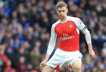 Per ‘xin hàng’, Bellerin vẫn tin Arsenal còn cơ hội