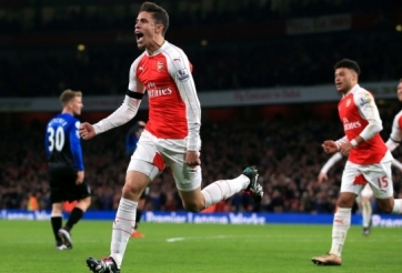 Trụ cột Arsenal trở lại trước đại chiến với MU